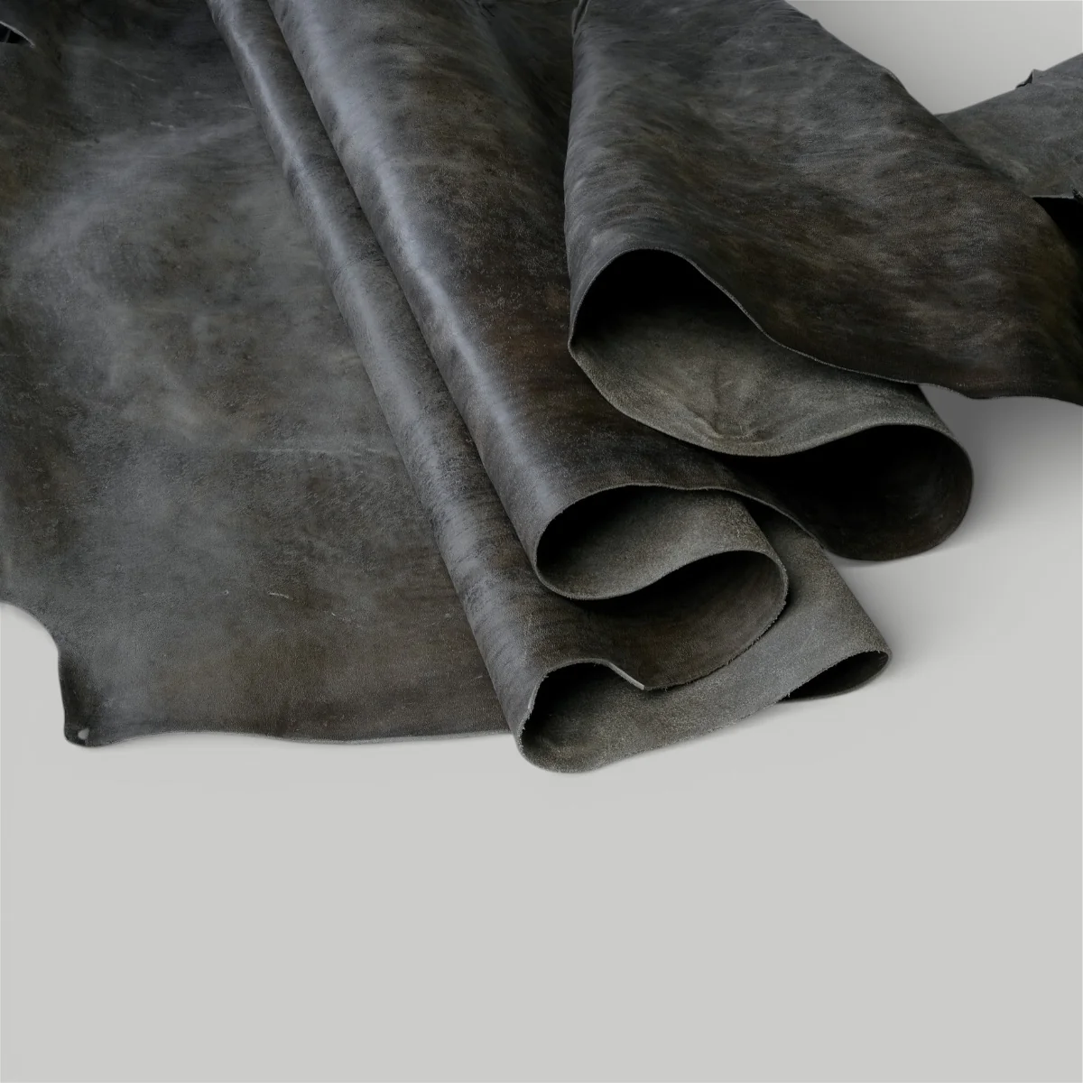 Atlantica Leather S.r.L - Capalbio Shell-On Sides - Image 4