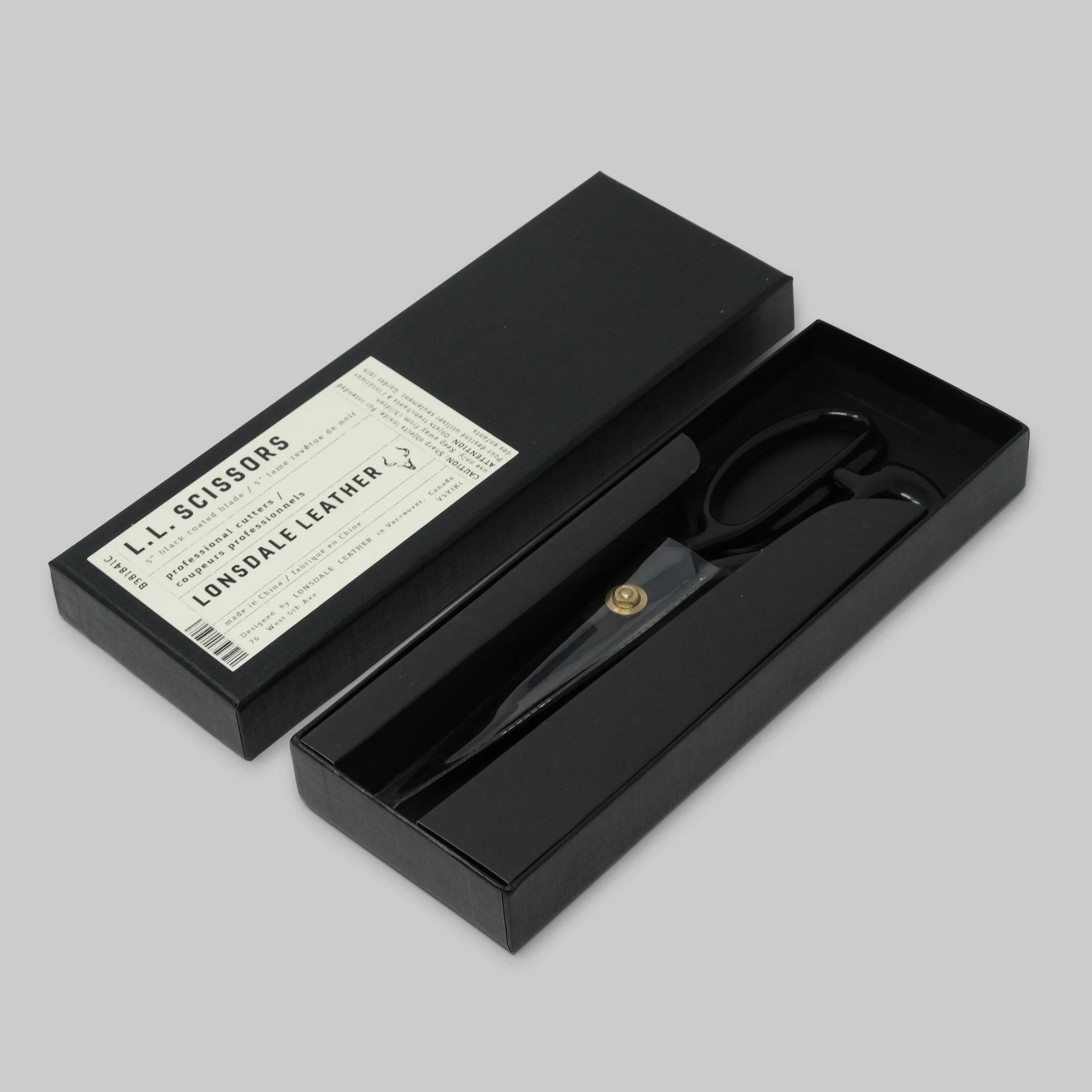 Lonsdale Leather Premium Black Edition Scissors - Image 2