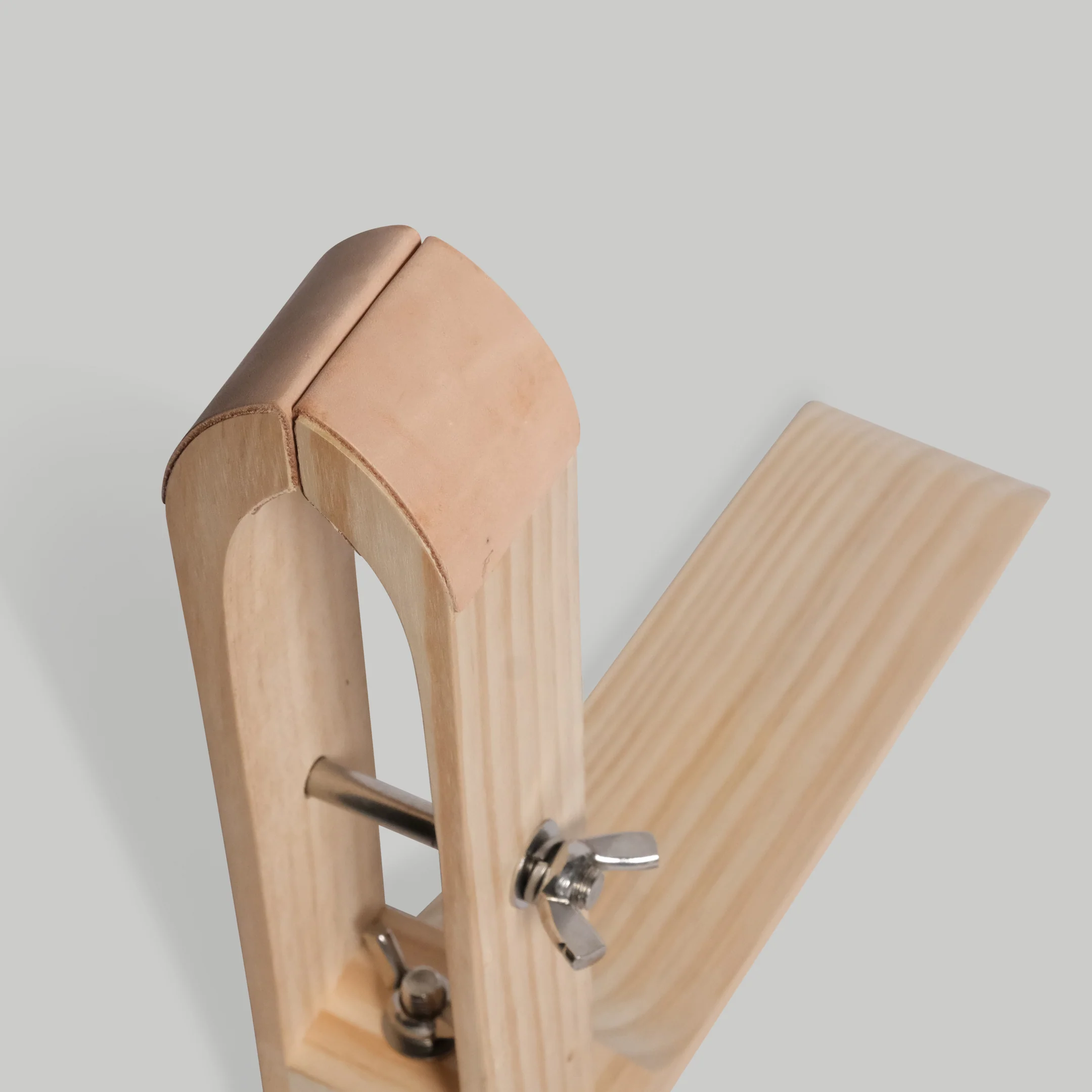 Deluxe Stitching Pony - Image 2