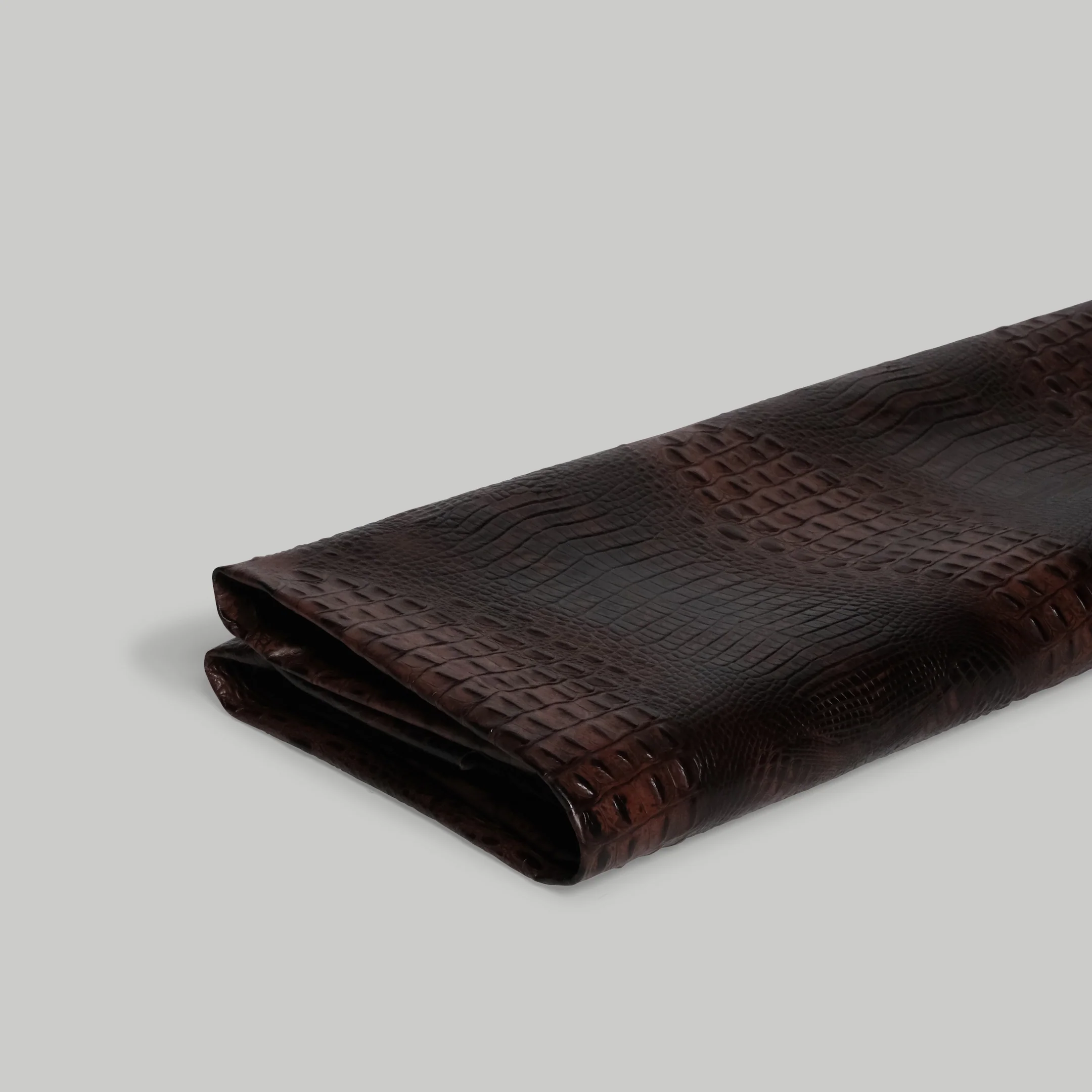 Italian Croco Embossed Cowhide / 8 COLOURS