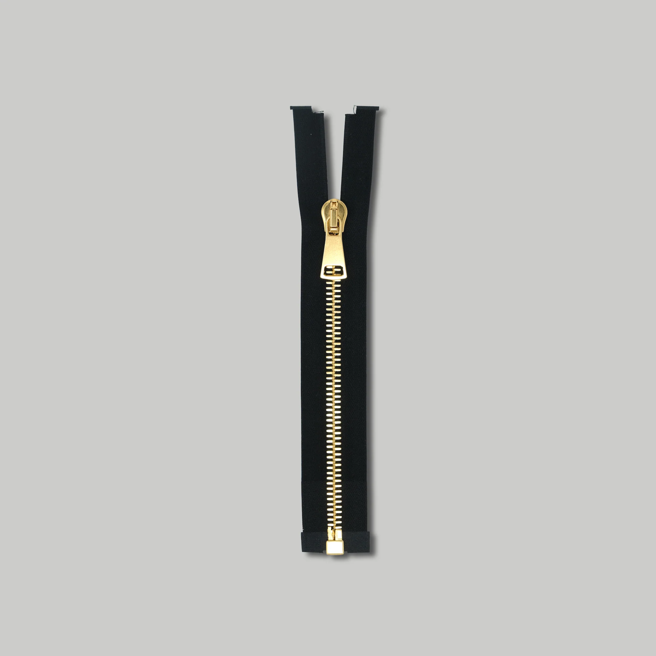 RACCAGNI Super R Zipper / Black tape - SEPARATING - Image 4