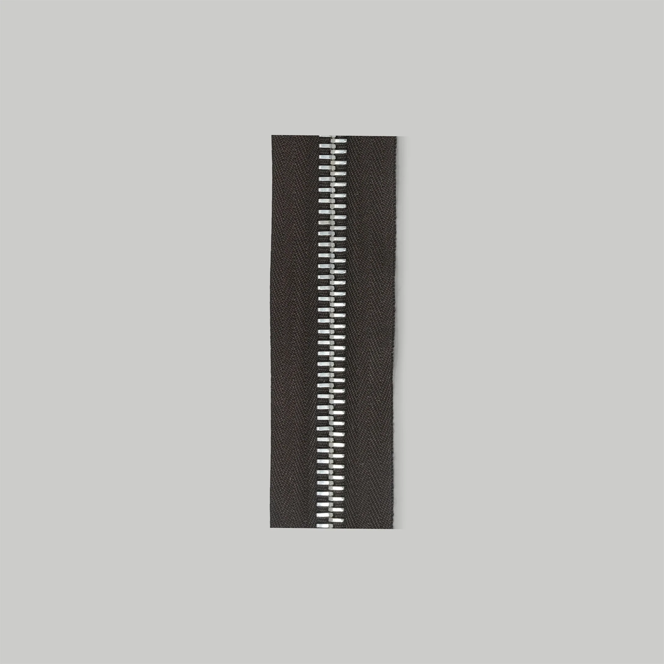 RACCAGNI Super R Zipper / Dark Brown tape - Image 3