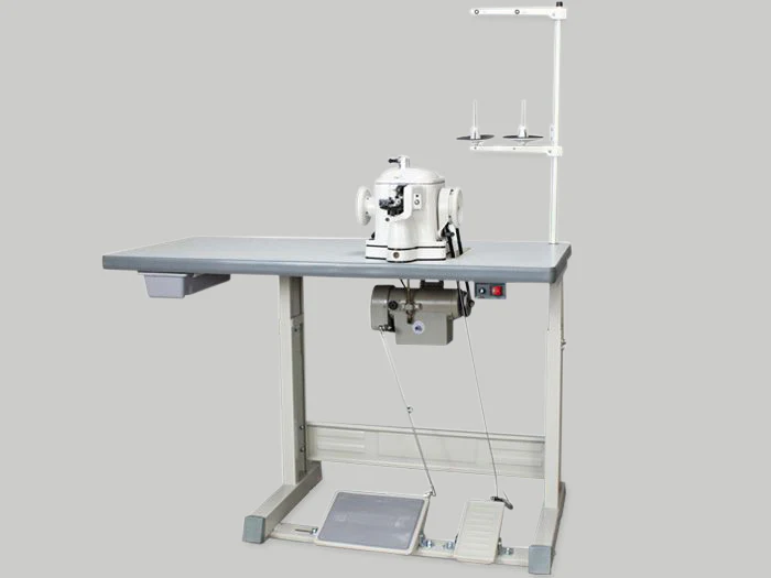 Techsew - 202 Industrial Fur / Sheepskin Sewing Machine - Image 2
