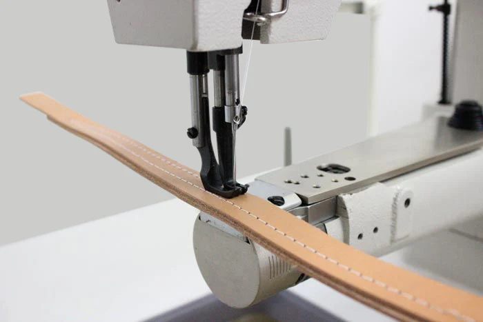 Techsew - 2600 Narrow Cylinder Leather Industrial Sewing Machine - Image 4