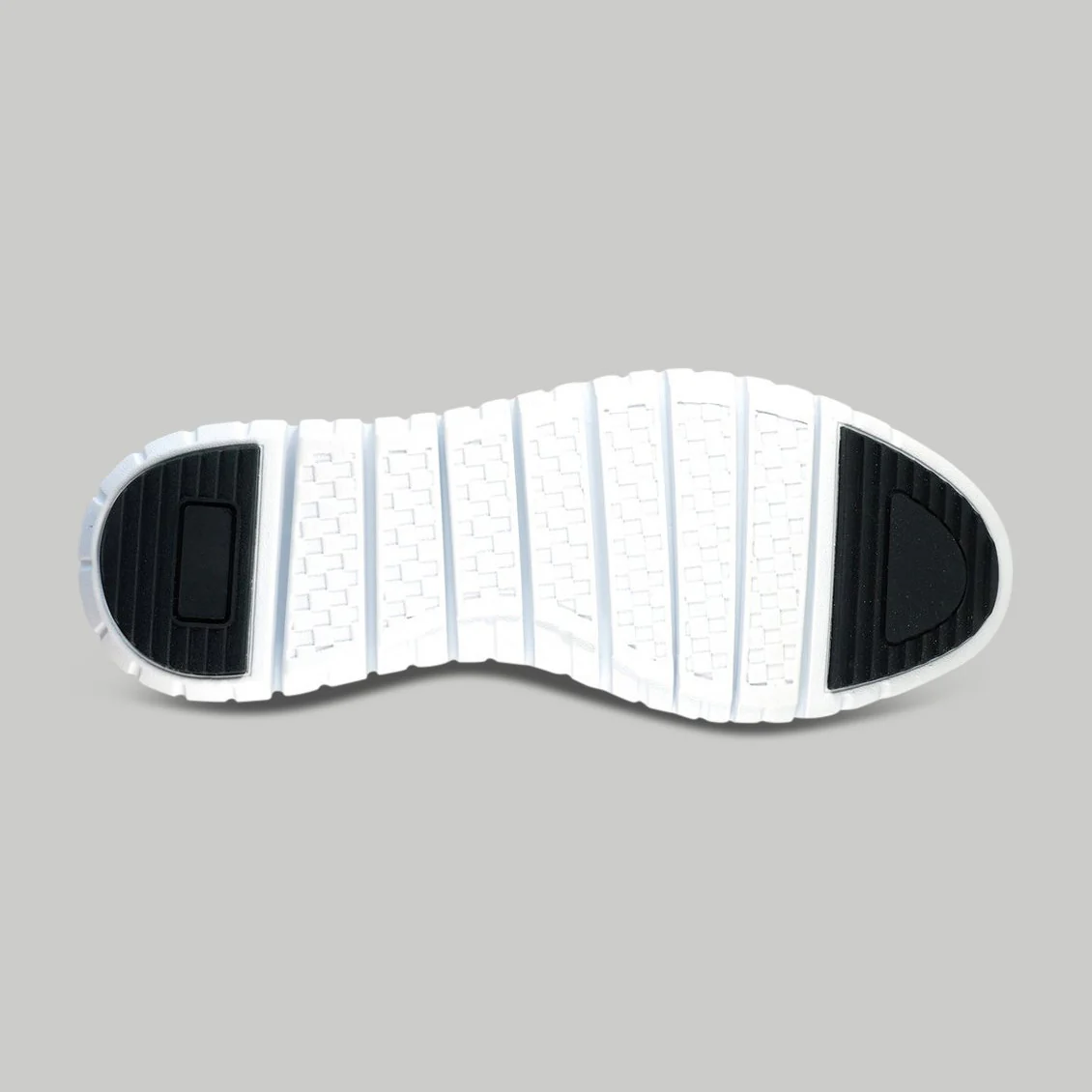 Trainer - Image 5